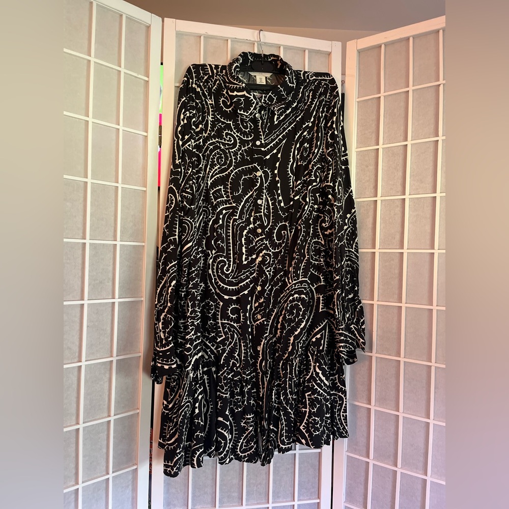 H&M Black and White Bishop Sleeve Cocktail Dress